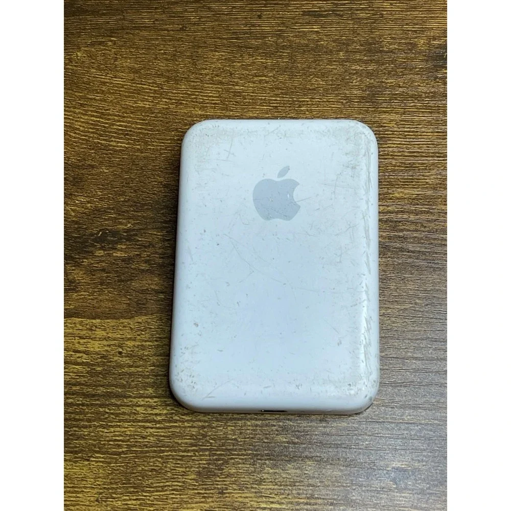 Apple iPhone Magsafe Battery Pack